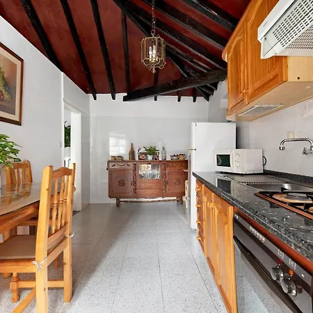 Casa Haba Holiday home Sauzal